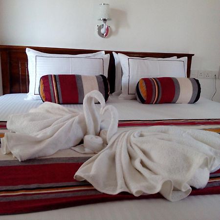 Hotel Moonstone Anuradhapura Exterior foto
