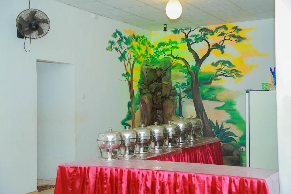 Hotel Moonstone Anuradhapura Exterior foto