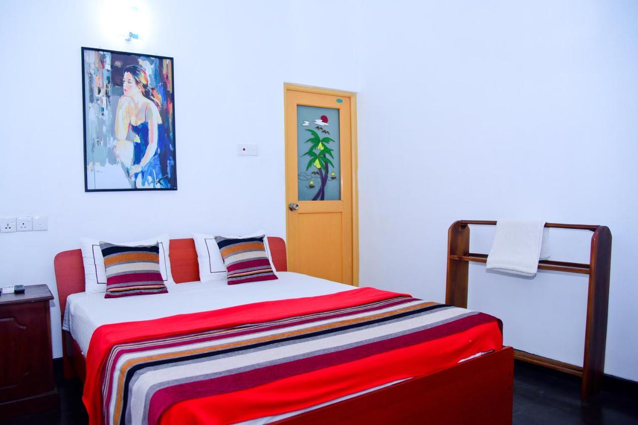 Hotel Moonstone Anuradhapura Exterior foto